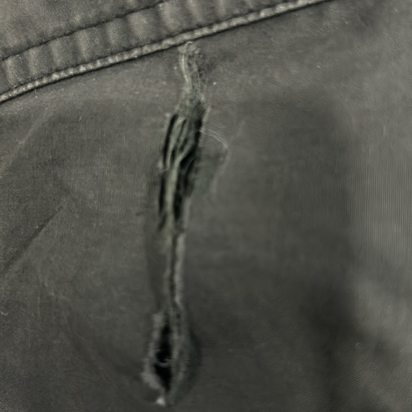 ๐ฅ SOLD ๐ฅ Extremely warm bomber jacket with furry hoodie. - Picture 5 of 5